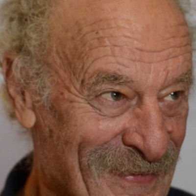 ES